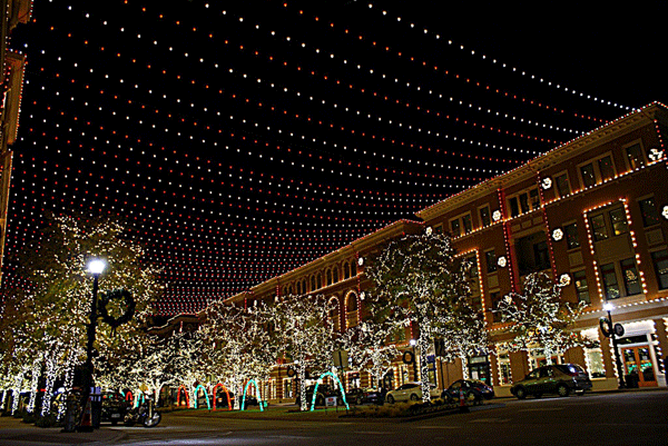 christmas-in-the-square-frisco-square